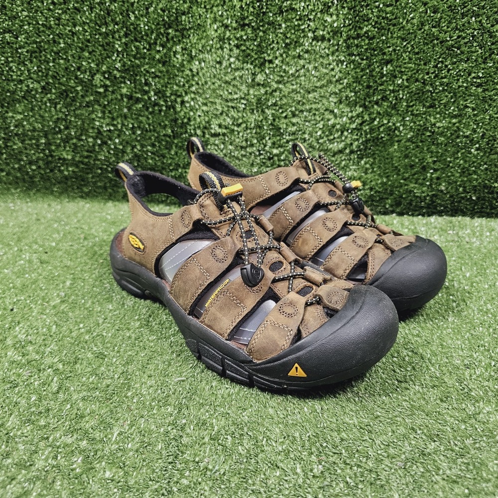 KEEN Newport H2 Brown Leather Athletic Trail Hiking Outdoor Sandals Mens Size 9